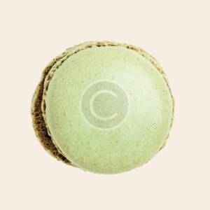 Pistachio macaron